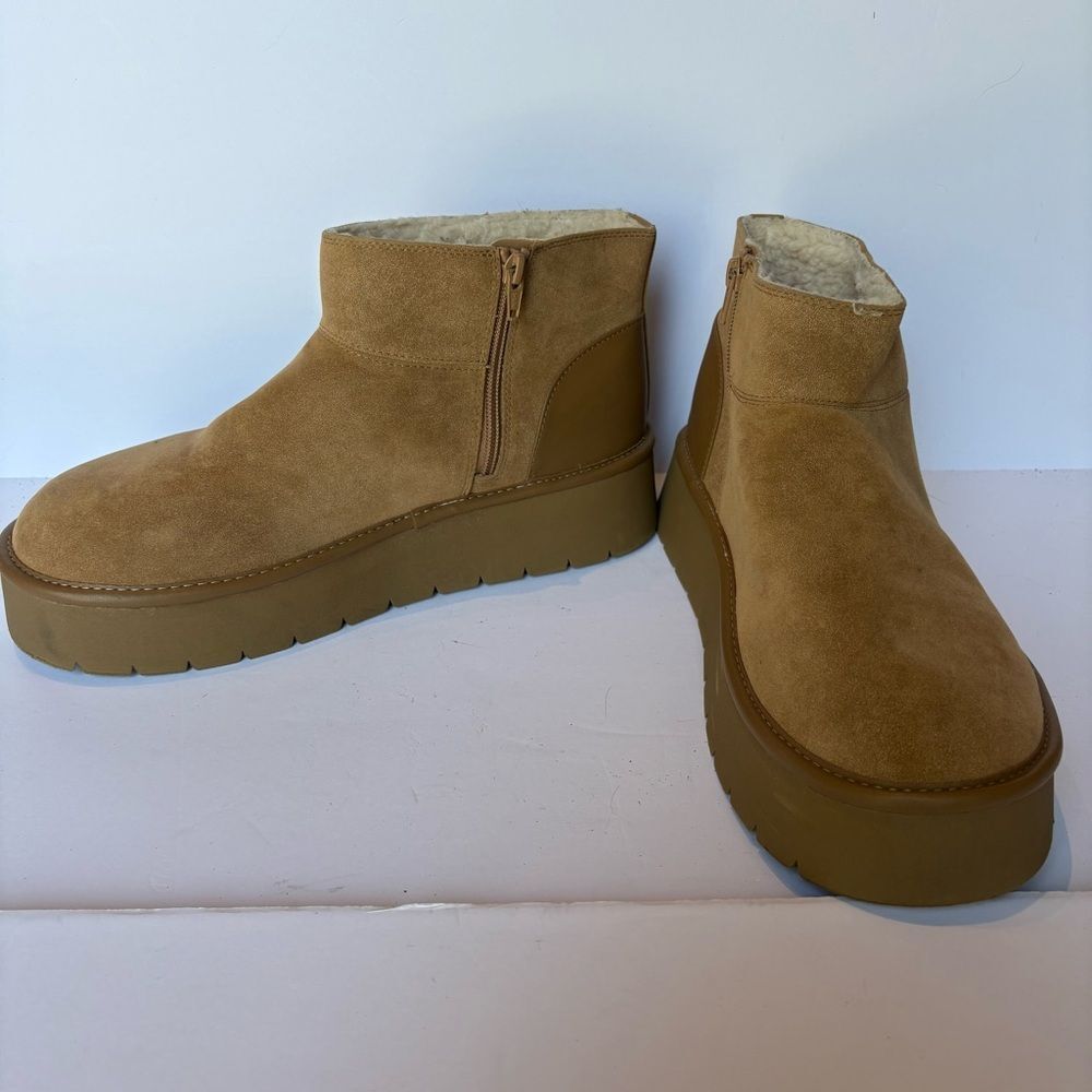 Wild Fable Women's Tan Faux Suede Ankle Boots Platform Size 11